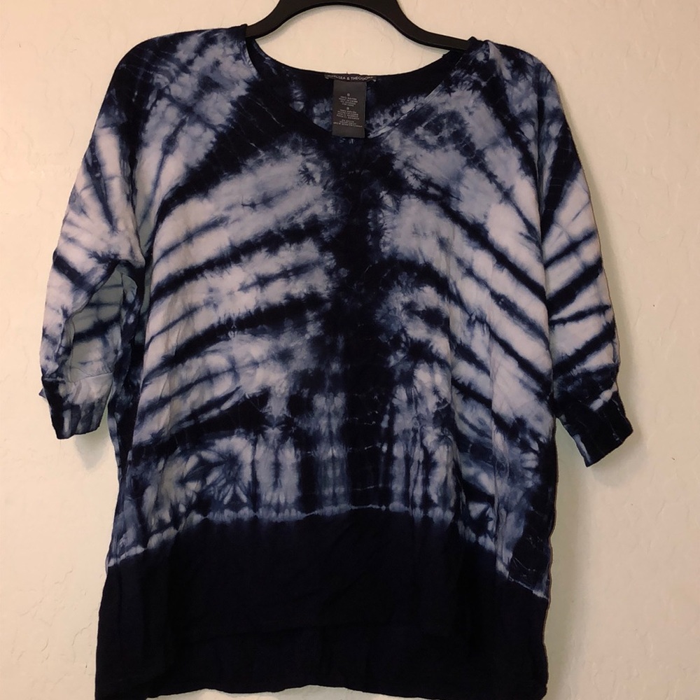 Chelsea  & Theodore Cute Top